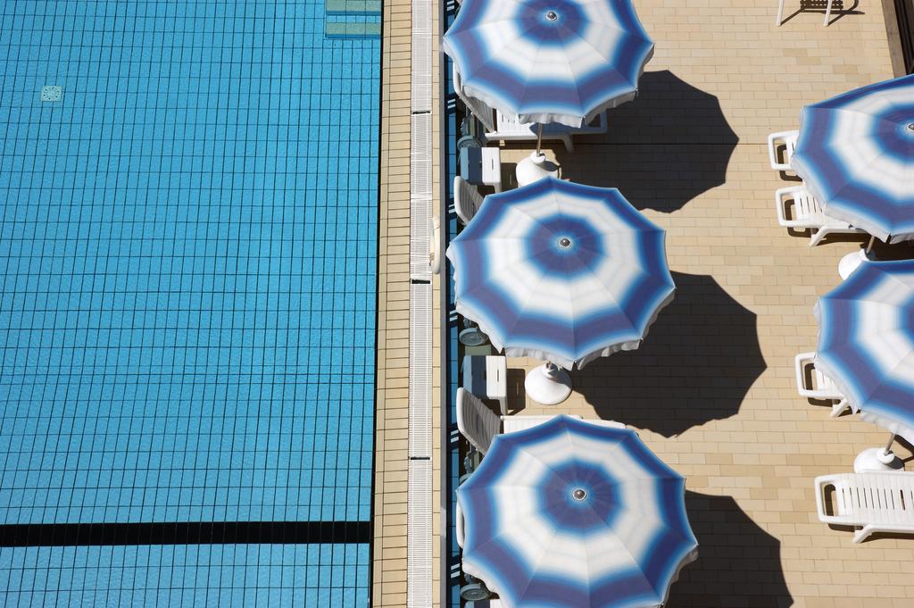 Hotel Antares Cervia Kültér fotó