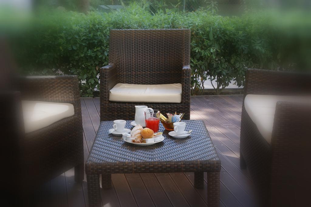 Hotel Antares Cervia Kültér fotó
